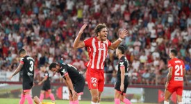 巴塞罗那队迎战赫塔菲：西甲豪门备战关键对决